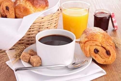 Peniche Morgane 2 Sas Les Betises 호텔 껑브헤 외부 사진